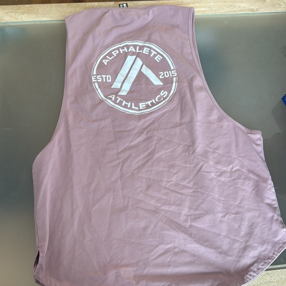 Alphalete Cut Off - Picture 2 of 2